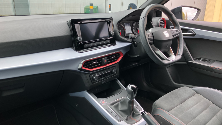 SEAT Arona 1.0 TSI 110 FR Edition 5dr Petrol Hatchback